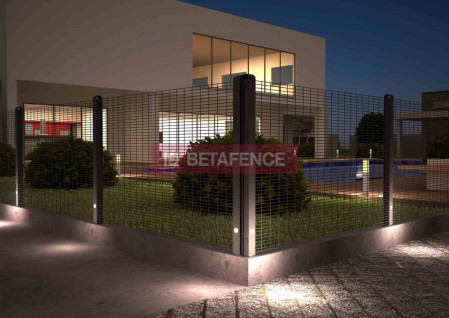 Patent Betafence na świecące ogrodzenie